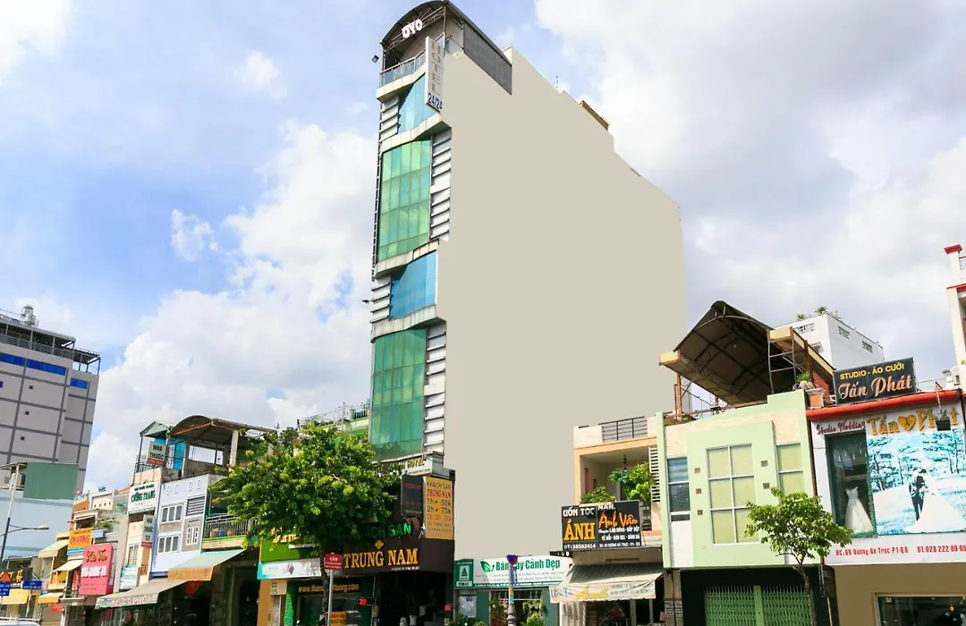 Oyo 975 Trung Nam Hotel-1